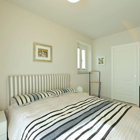 Luxury Apartament Con Garage Vista Mare Alassio Per 6 Persone Exterior photo