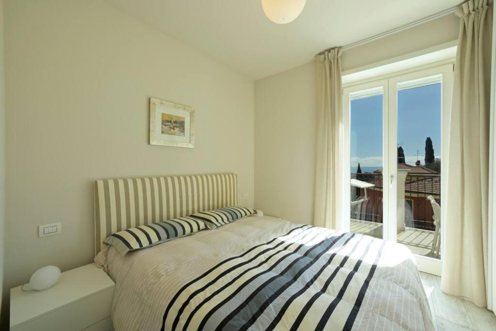 Luxury Apartament Con Garage Vista Mare Alassio Per 6 Persone Exterior photo